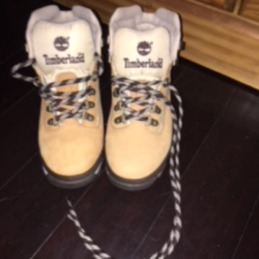 Timberland women’s field boot